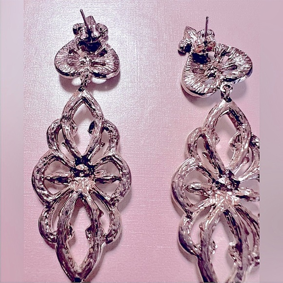 Macy’s Elegant Silver Dangle Earrings - Picture 3 of 3